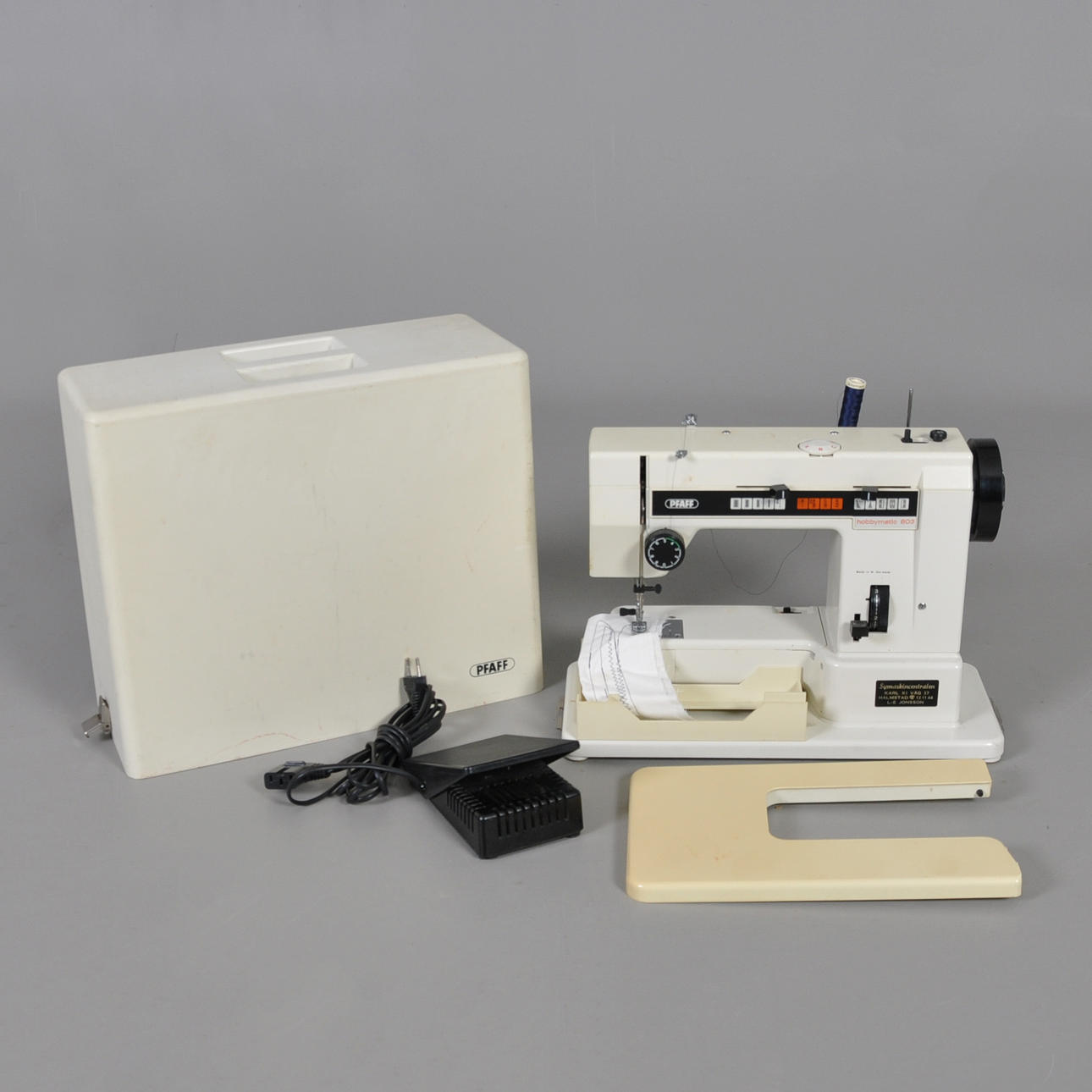 NÄHMASCHINE. Pfaff Hobbymatic 803.