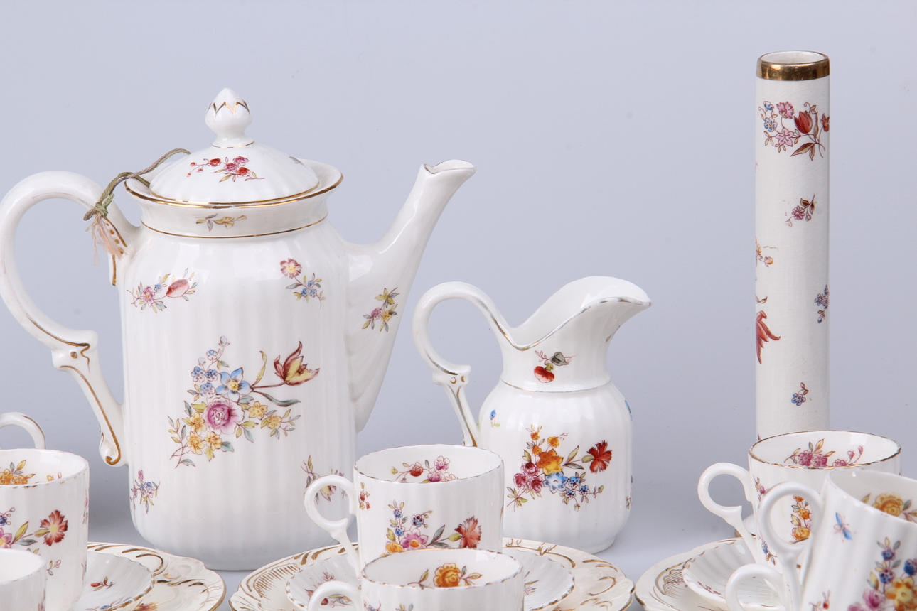 KAFFESERVIS, 40 delar, Rörstrand, 1900-talets första kvartal.