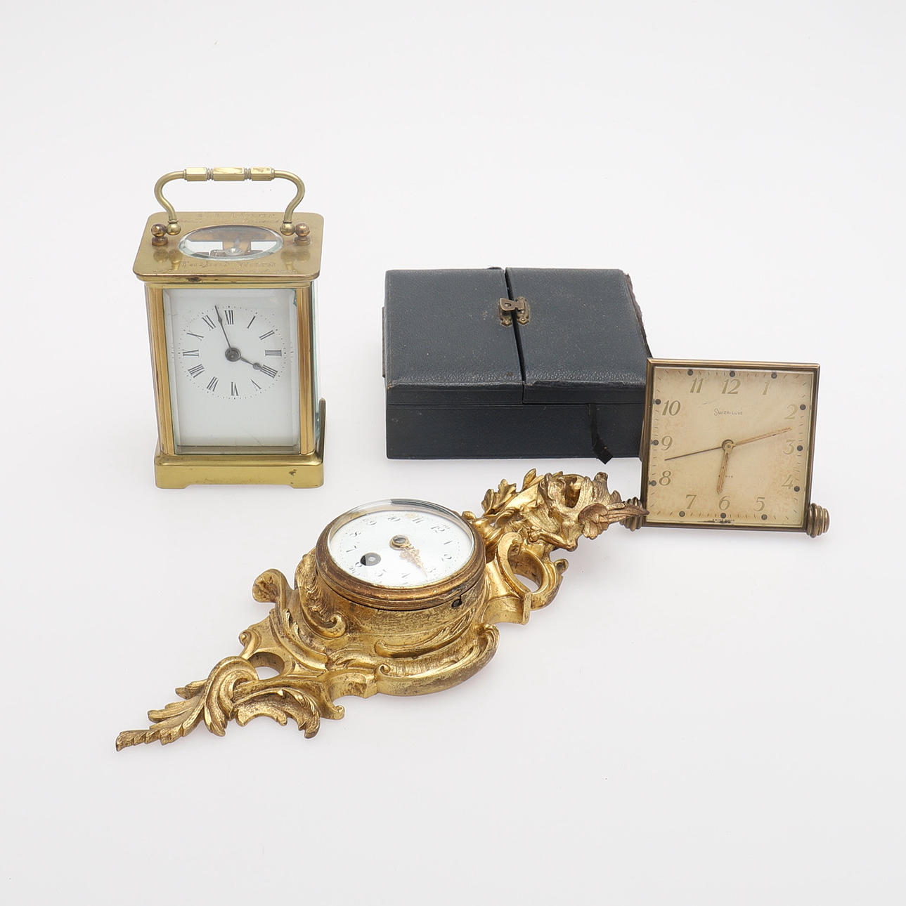 KELLO, KOLME KAPPALE.