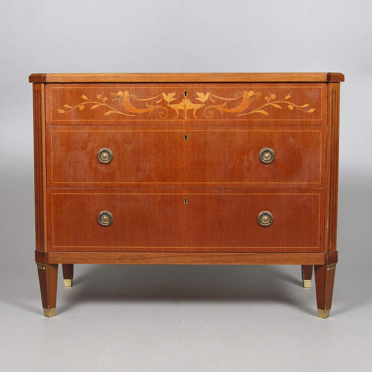 BYRÅ, mahogny, Sengustaviansk stil, 1900-talets första halva.