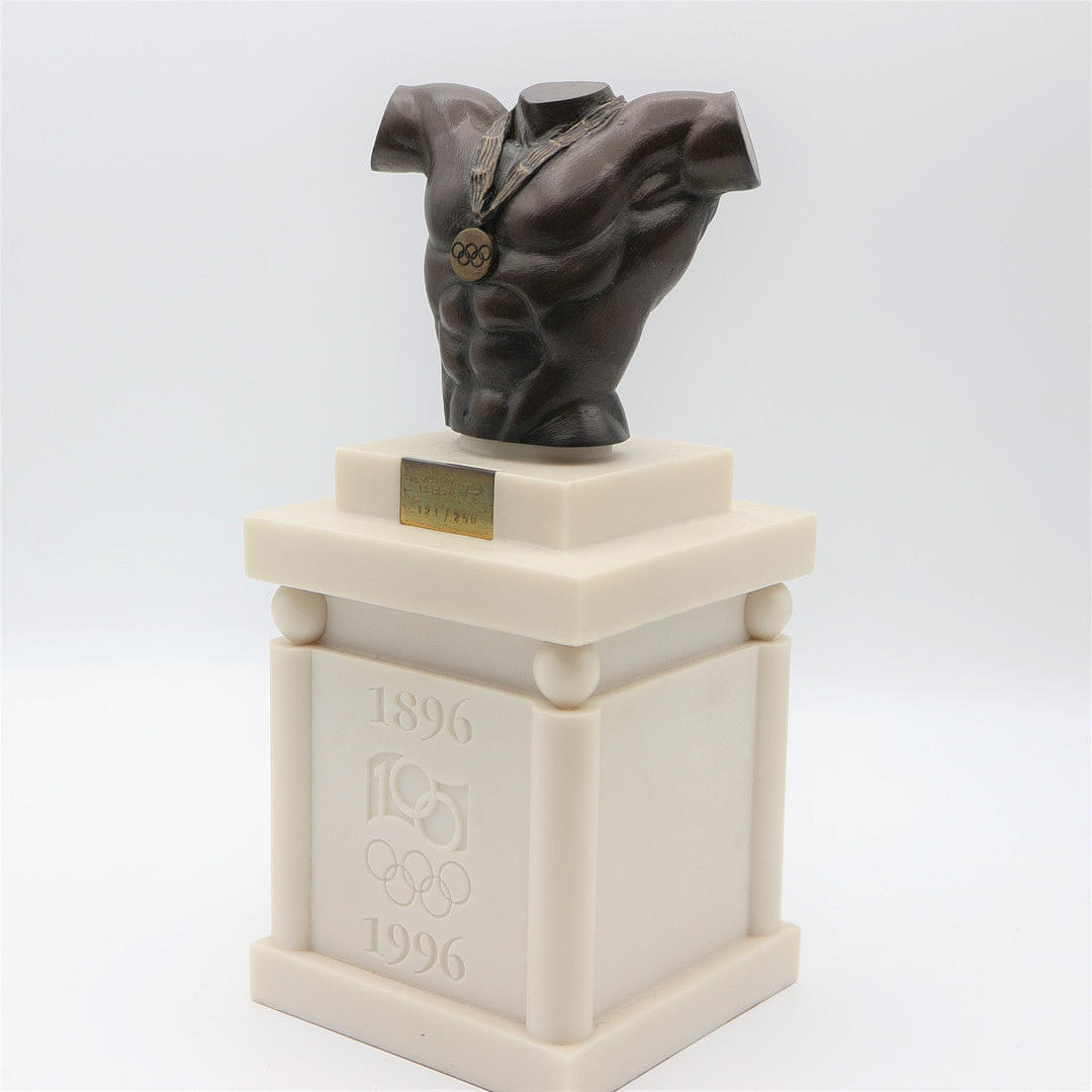 MIGUEL BERROCAL. ESCULTURA DEL TORSO.