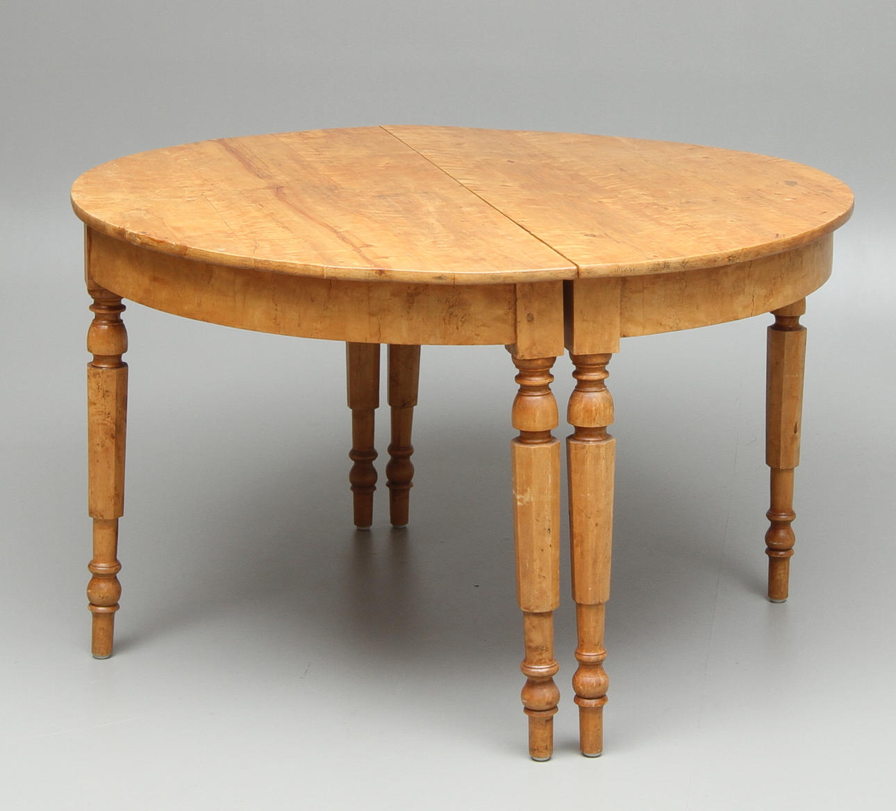 MÅNBORD, 1 par, björk, 1800-talets slut.