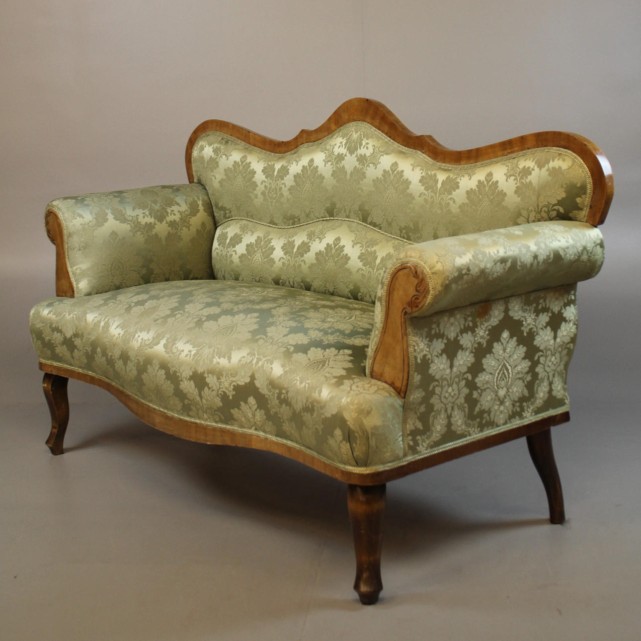 SOFA rococo style. Early 1900's.