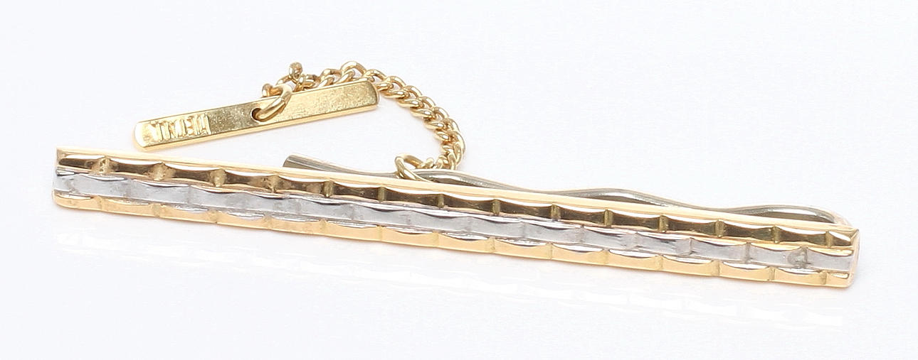 SLIPSNÅL, 18k guld samt oädel metall, 1900/2000-tal.