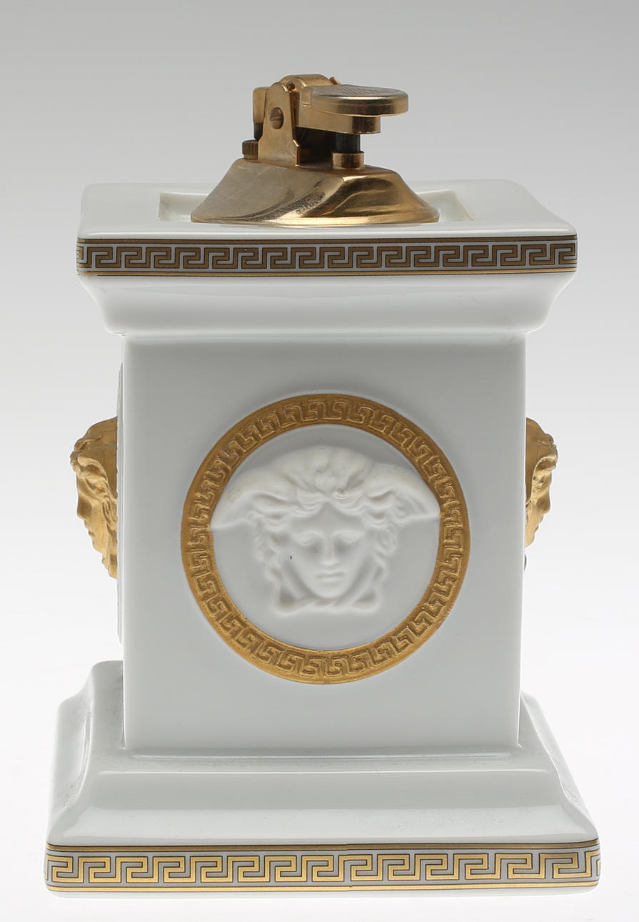TÄNDARE i porslin, "Gorgona", Versace för Rosenthal.