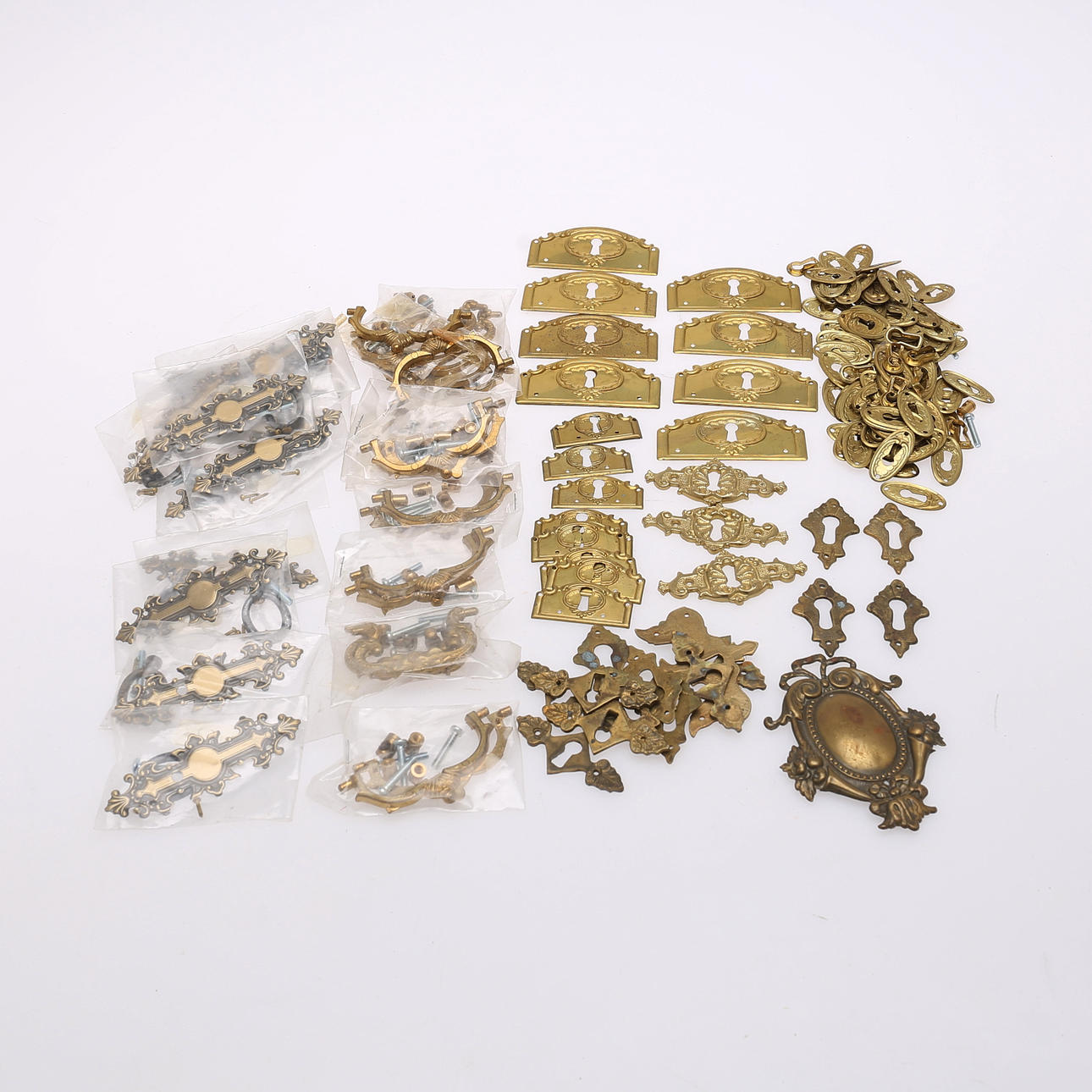 BESLAG, metall, 1900-tal.