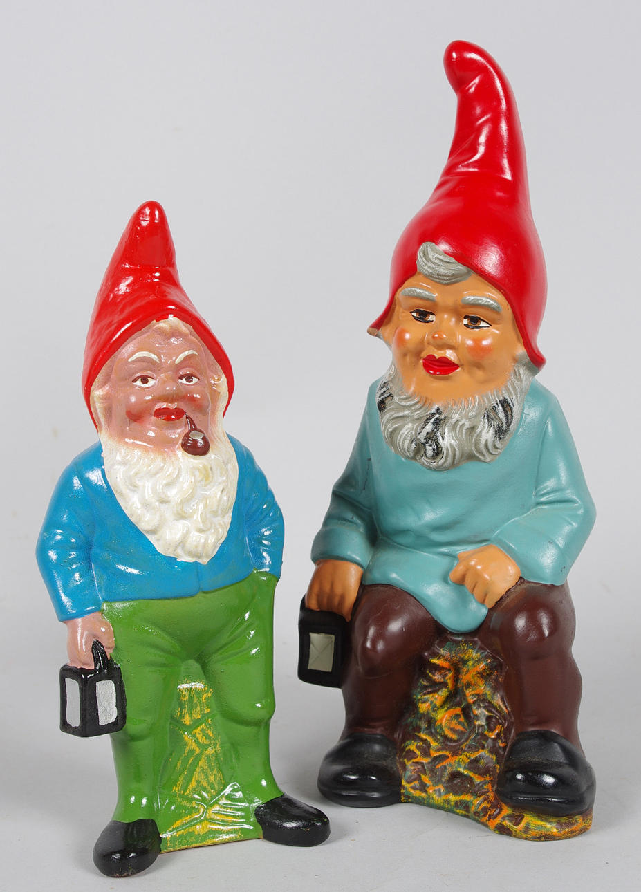 KERAMIKTOMTAR, 2 stycken, bl.a. Heissner.