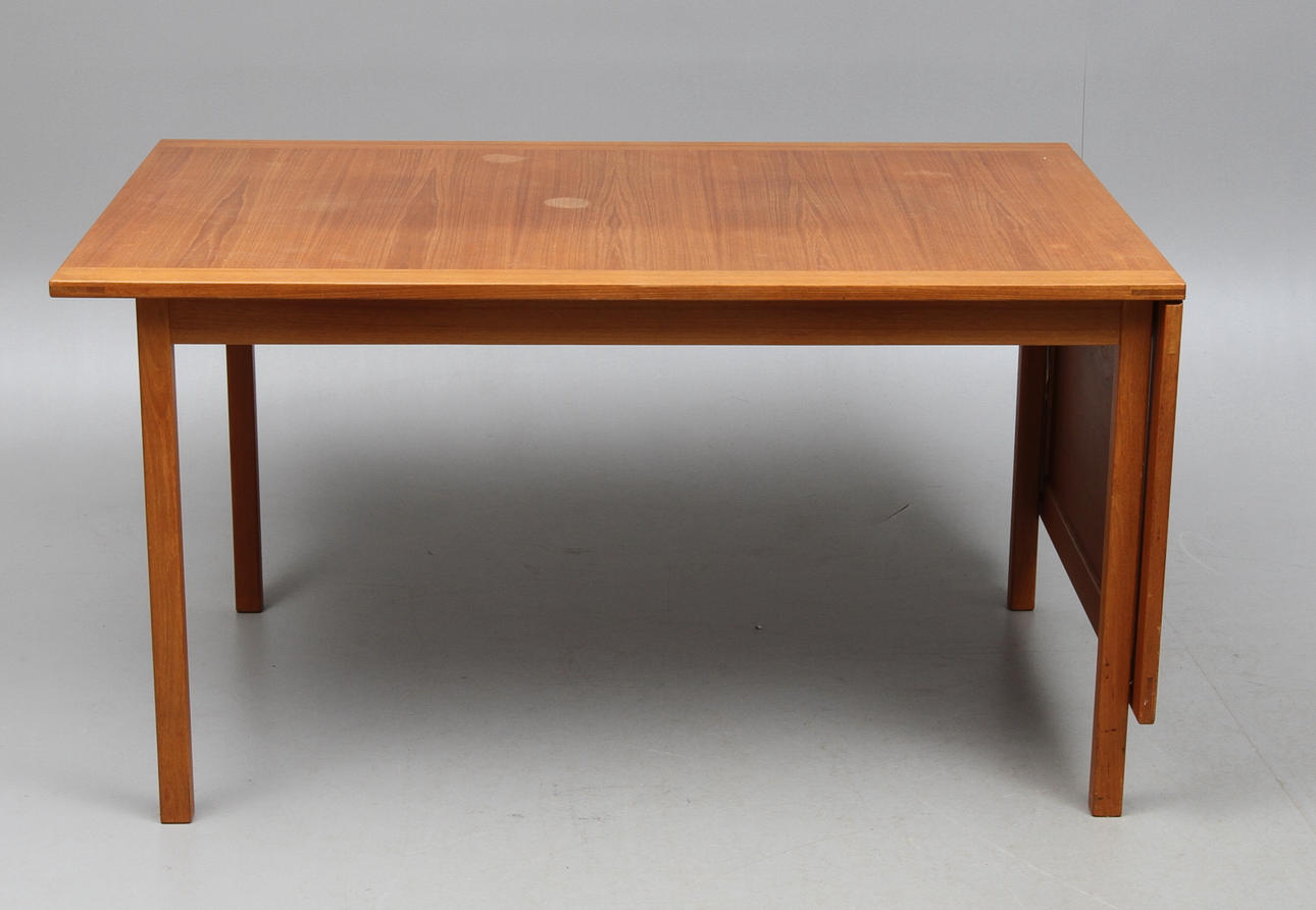 MATBORD, med klaff, Bertil Fridhagen, Bodafors, 1900-talets andra hälft.