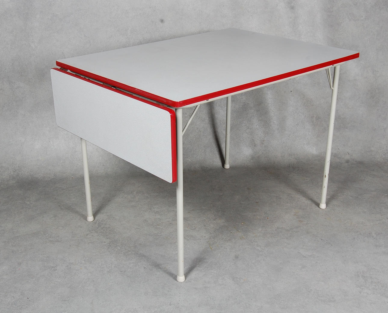 KÖKSBORD, 1950-tal.