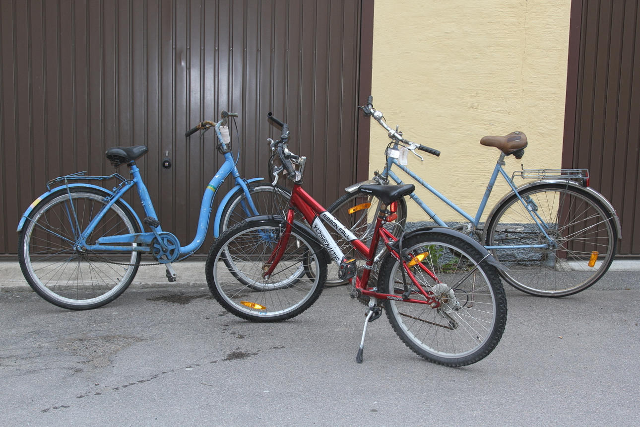 CYKLAR, 3 st.