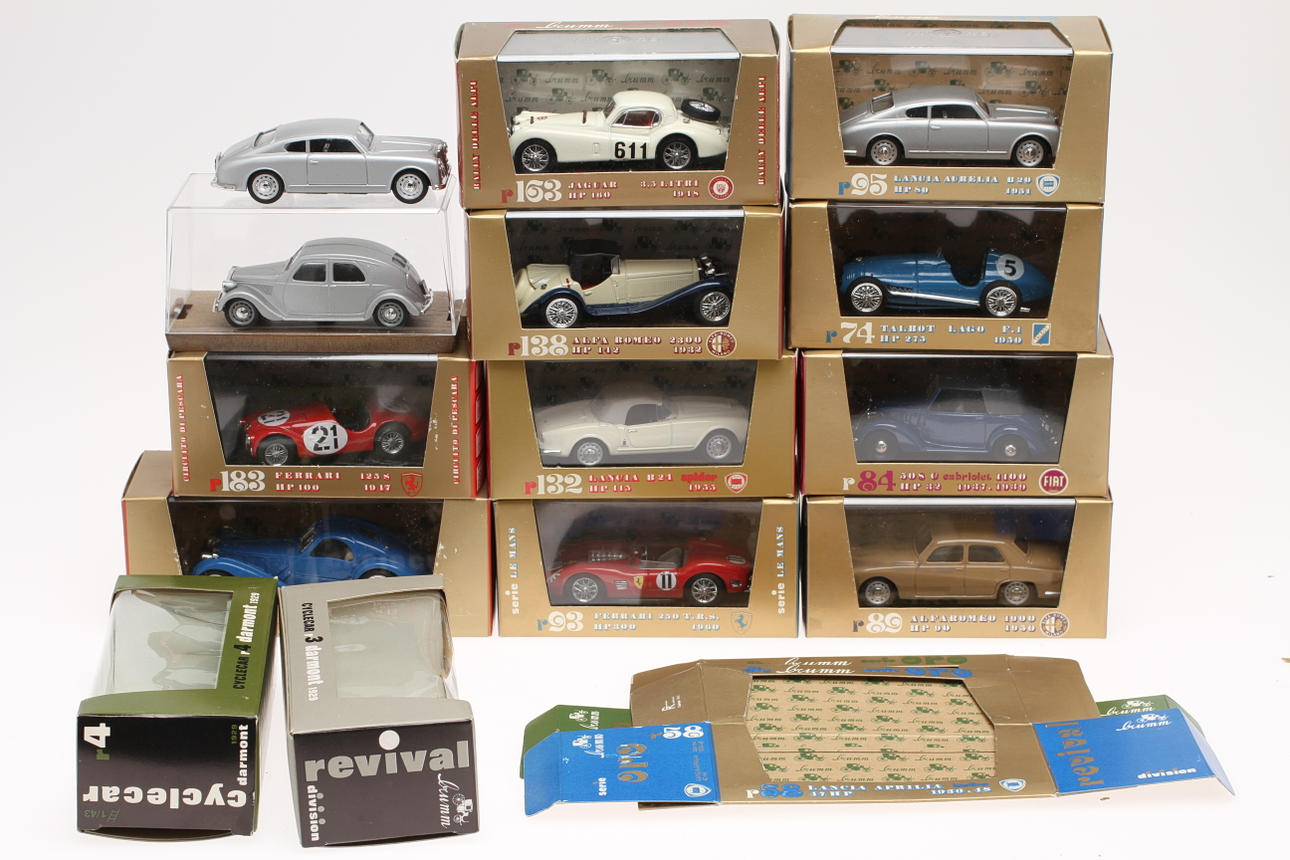 MODELLBILAR BRUMM 14 st ORIGINALKARTONGER.