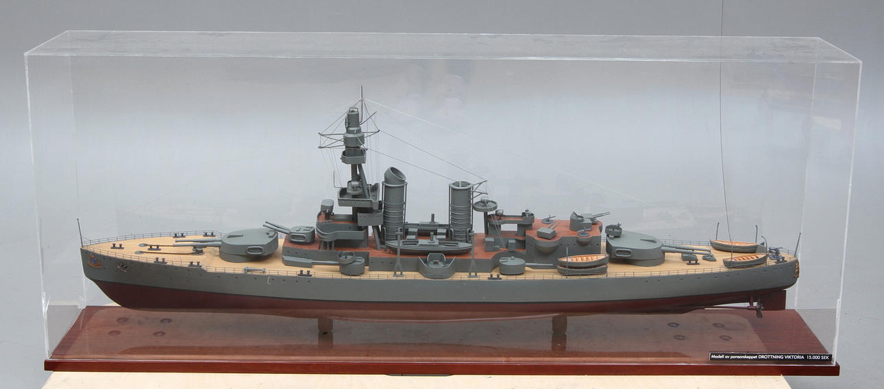 SKEPPSMODELL, Pansarskeppet Drottning Victoria, 2000-tal.