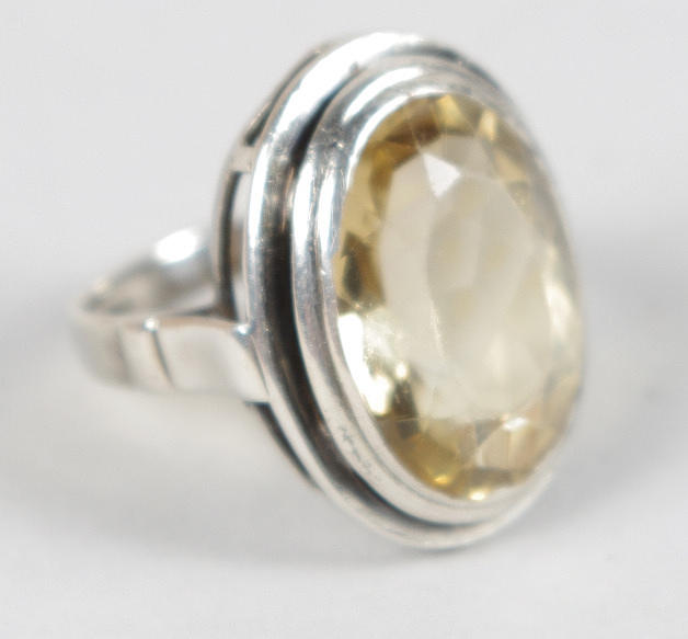 RING, silver med citris.
