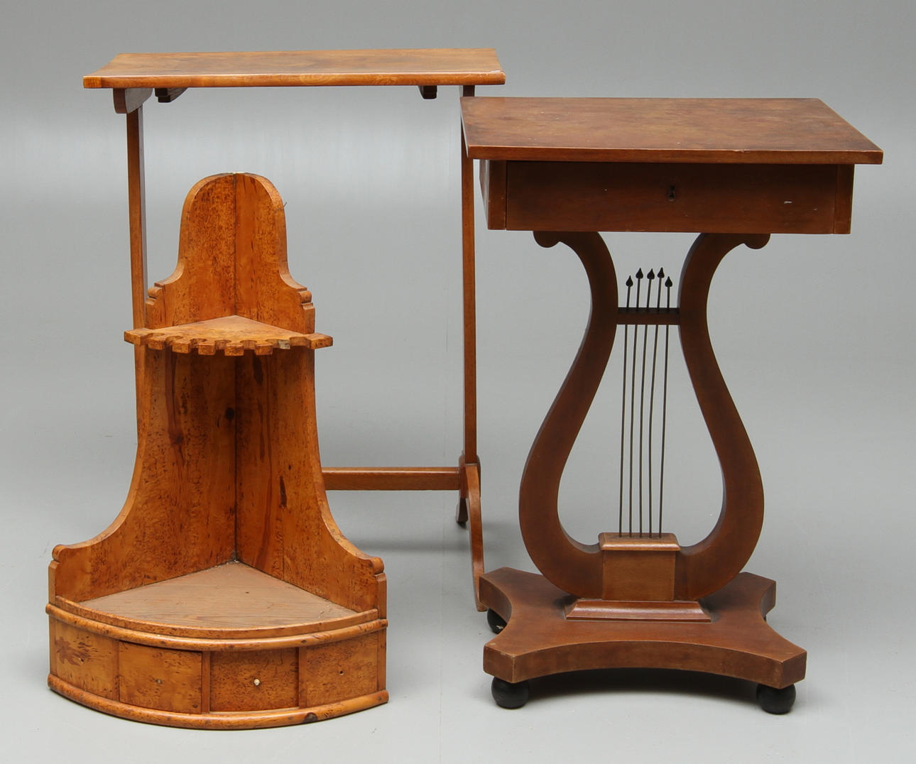 BORD, SYBORD, PIPSTÄLL, 1800-tal.