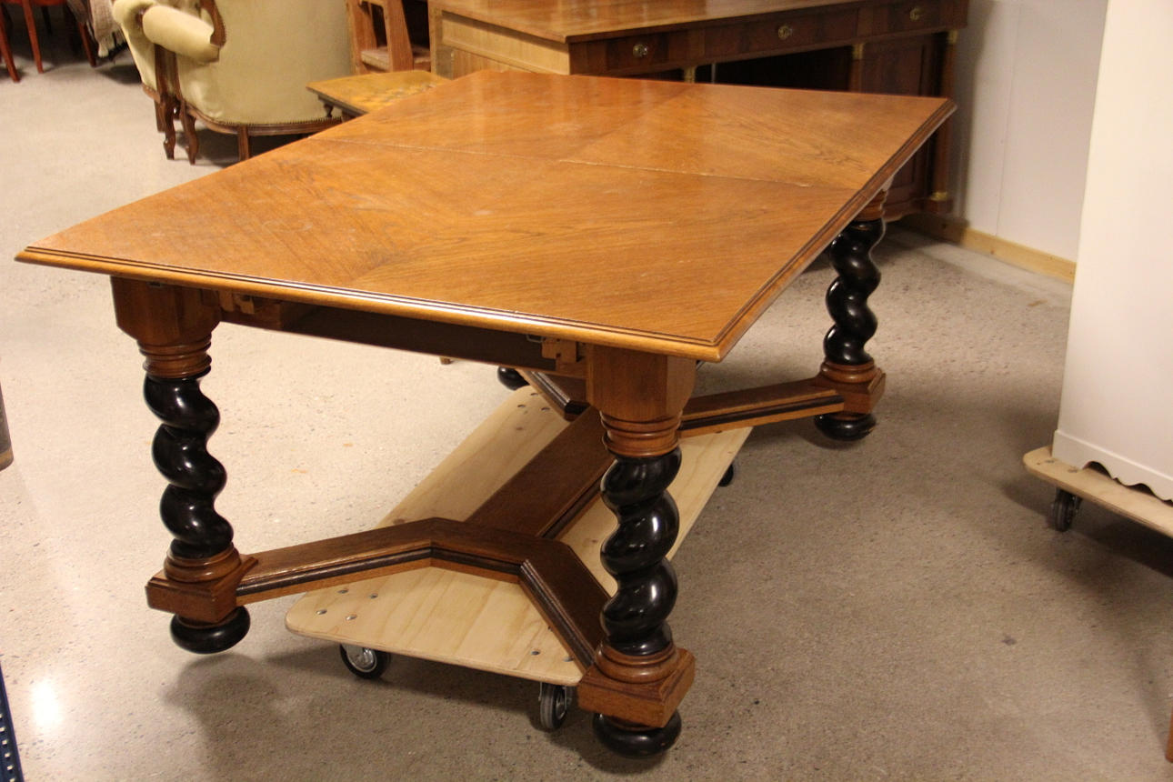 MATSALSBORD, Barockstil, Carl Johansons Möbleringsaffär, Stockholm.