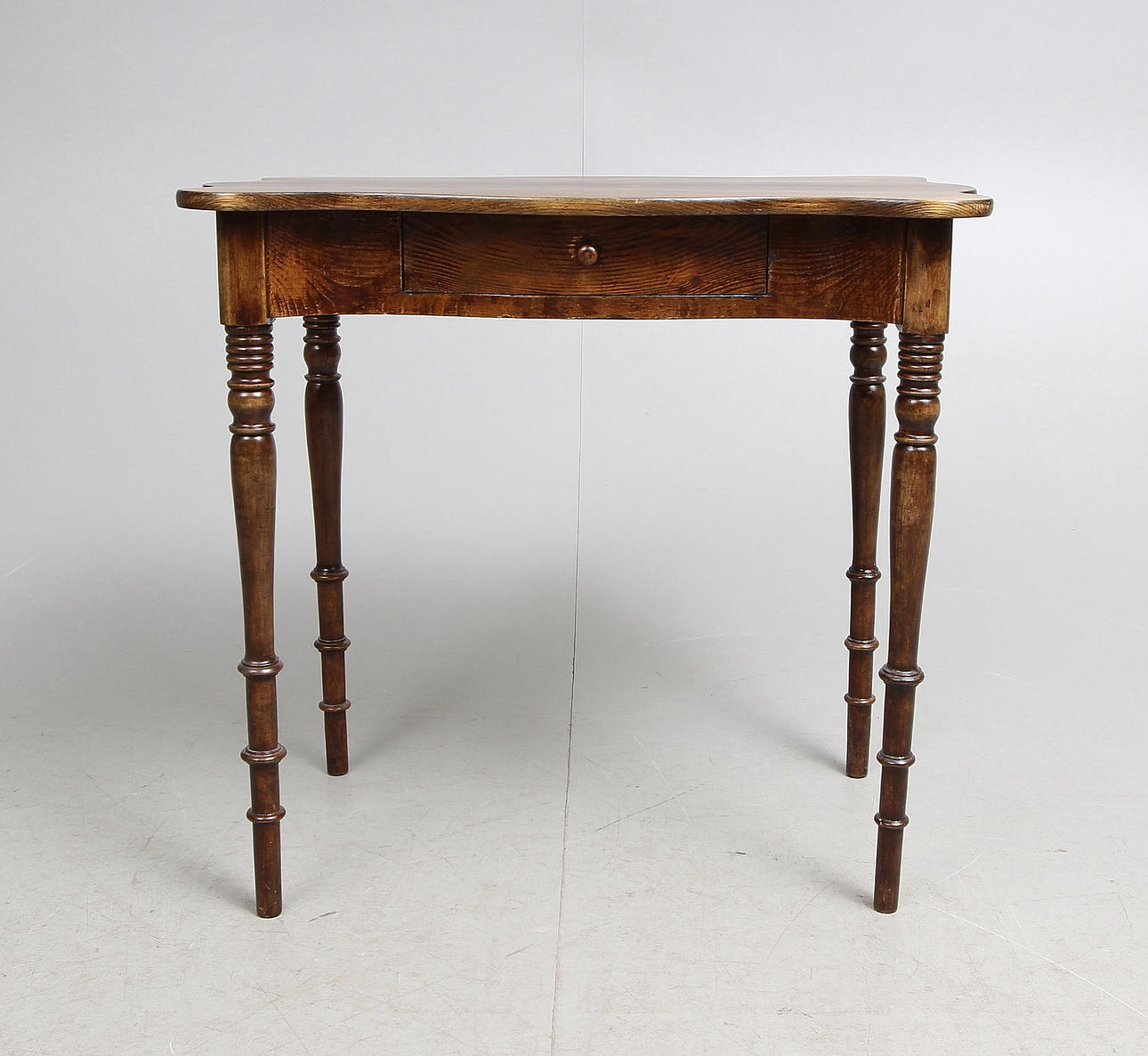 BORD MED LÅDA, 1800 tal.