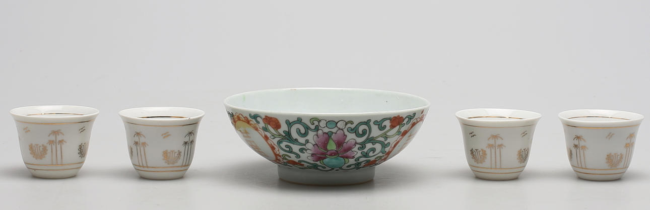 SKÅL porslin, Kina, 4 sakékoppar, 1900-tal.