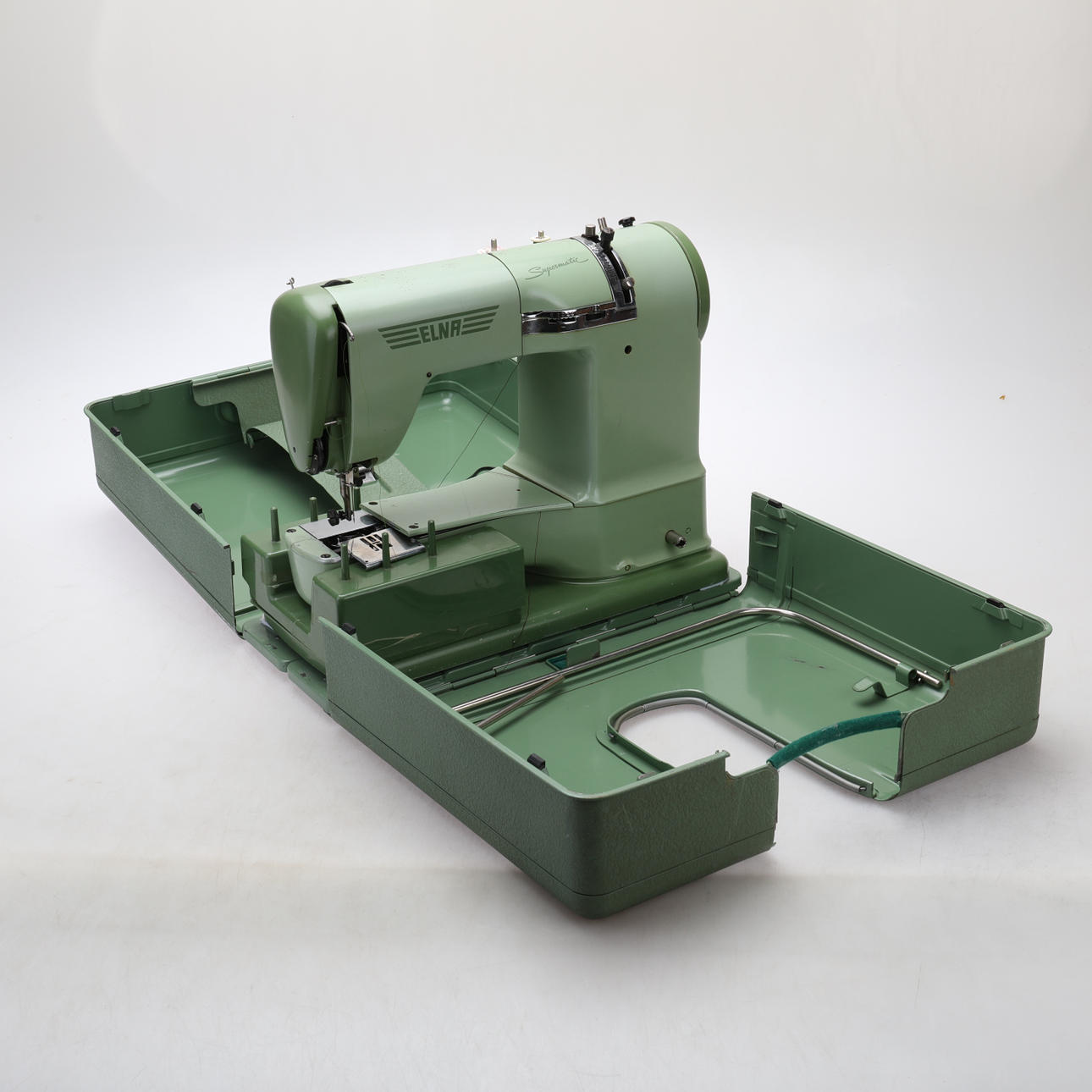 NÄHMASCHINE, ELNA Supermatic.