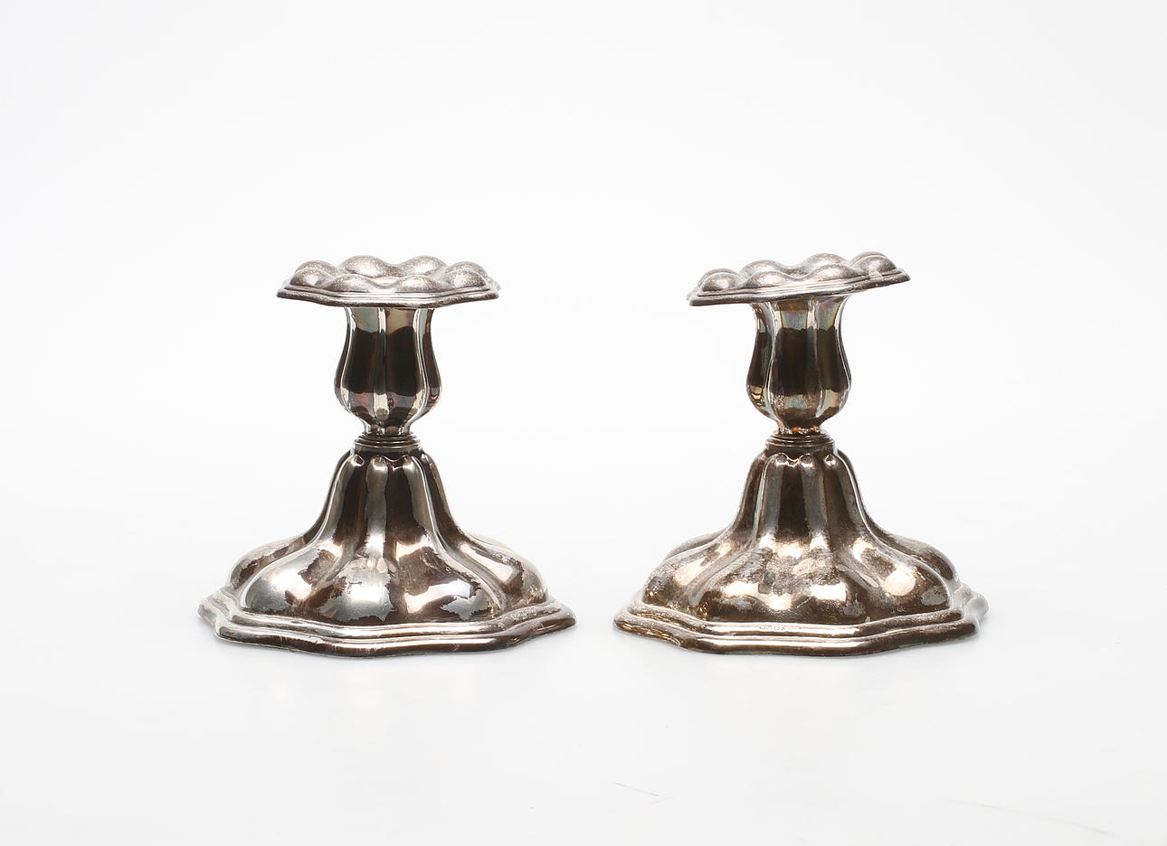 LJUSSTAKAR, ett par, silver, CG Hallberg, Stockholm 1954.