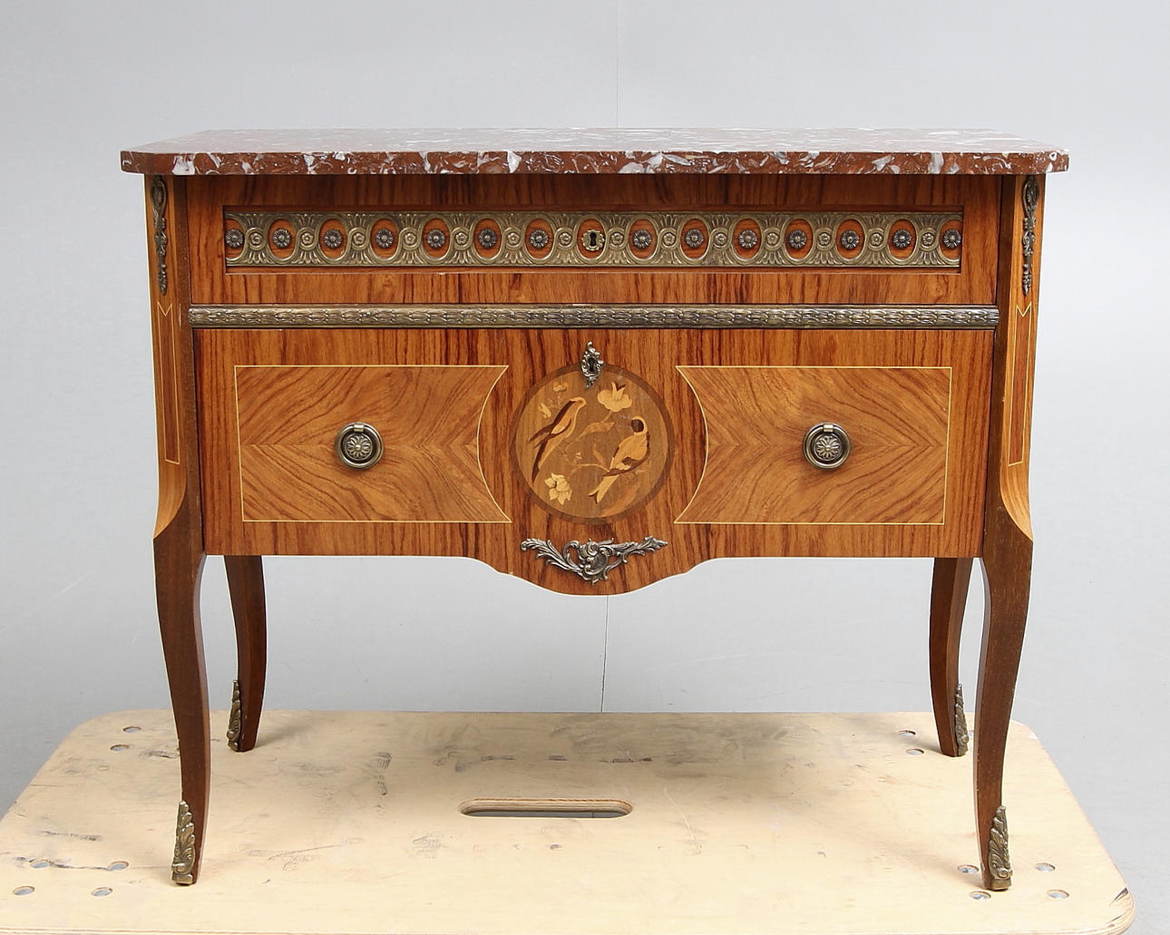 BYRÅ, sk Hauptstil, 1900-tal.