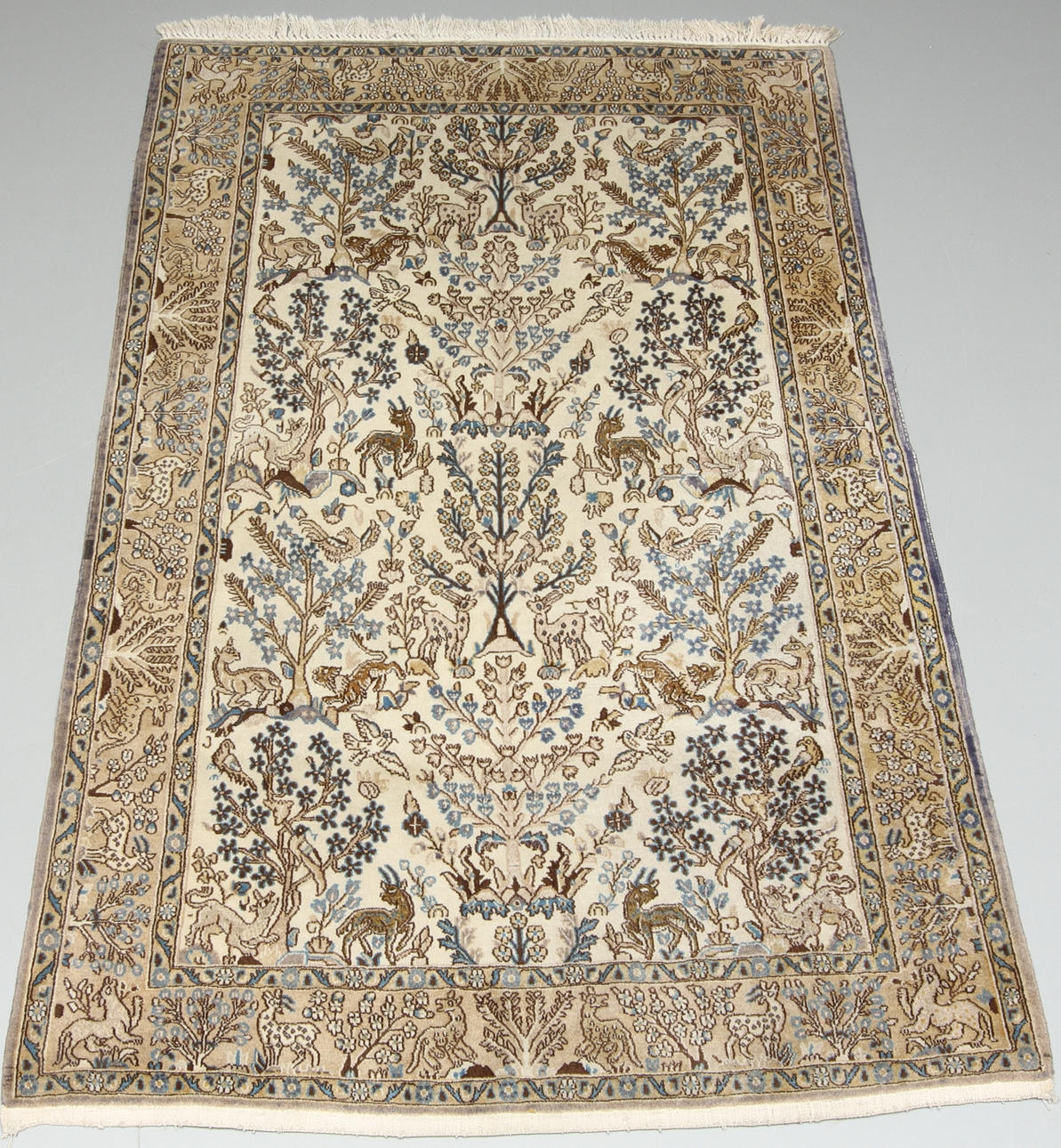 MATTA, Gohm, ca 205 x 132 m.