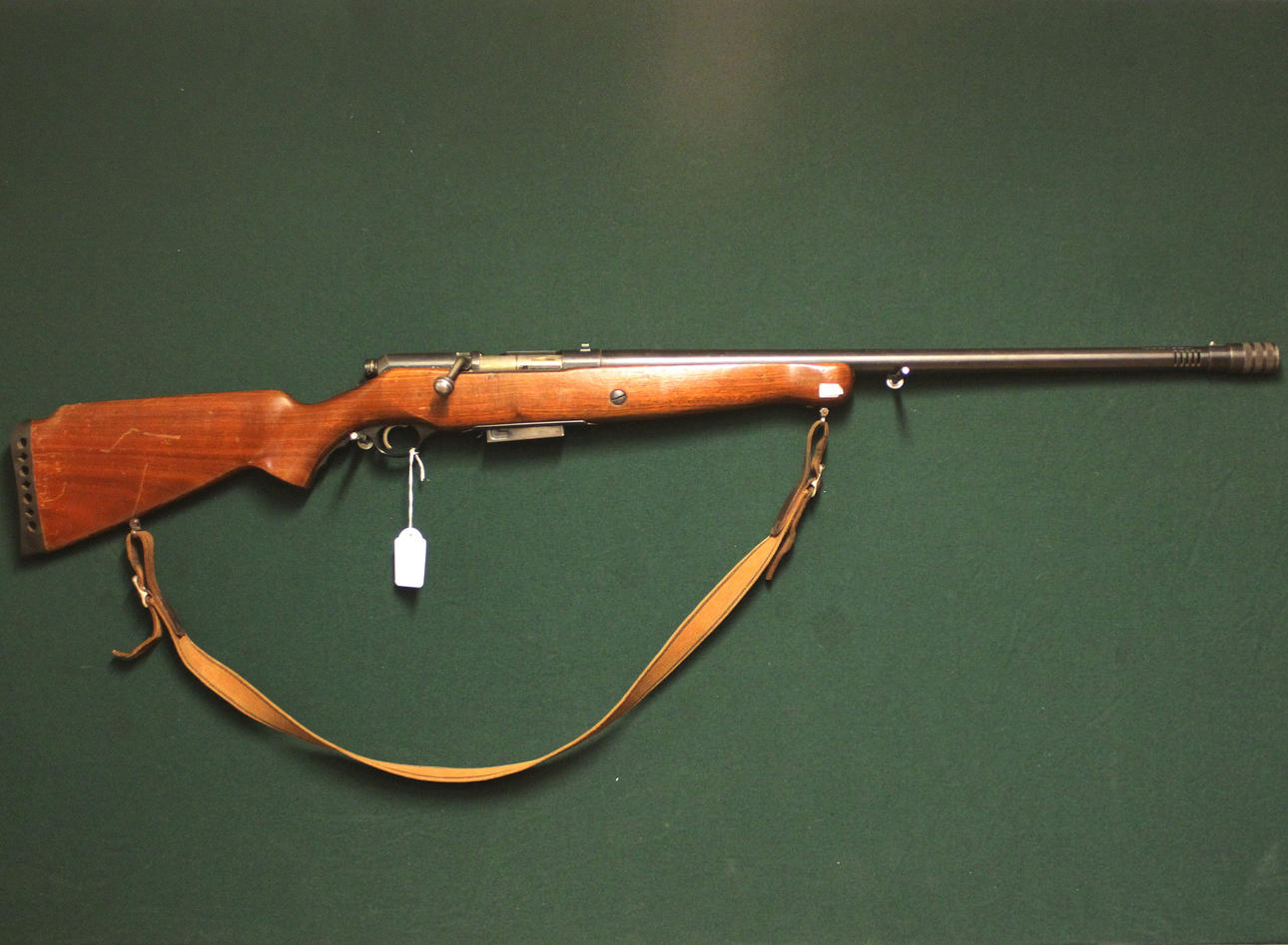 MOSSBERG. bare. 12/70 #MISSING.