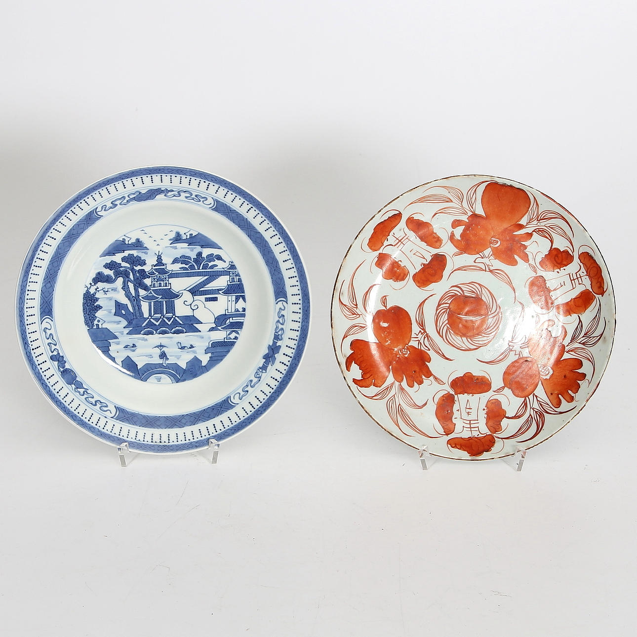 FAT samt SKÅLFAT, porslin, Kina, 17/1800-tal.