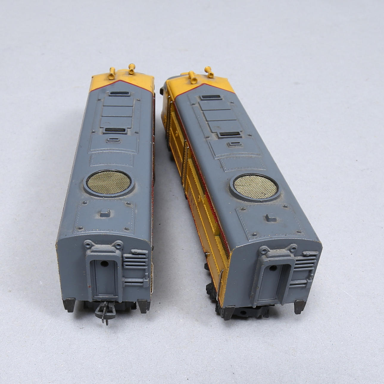 1342 FLEISCHMANN CAISSE Locomotive Diesel En Metal Type Us Santa Fe EUR