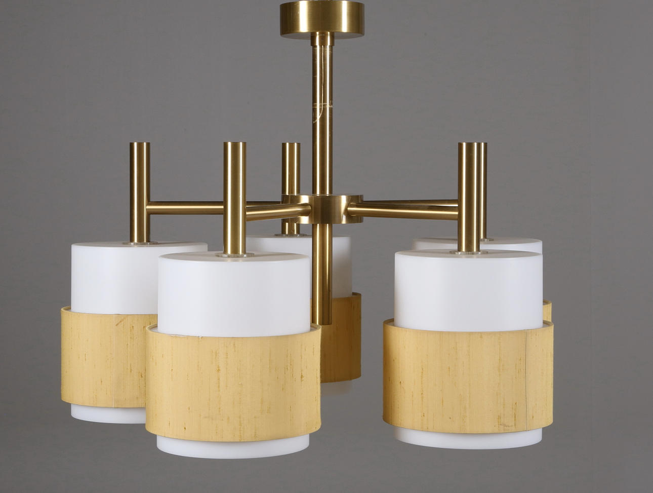 5 ARMAD TAKAMATUR i mässing. Modell Luxus.