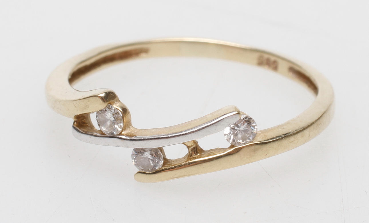 RING, 14k guld, vikt ca 1,3 gr.