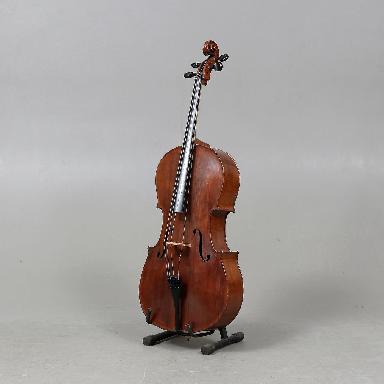 CELLO.