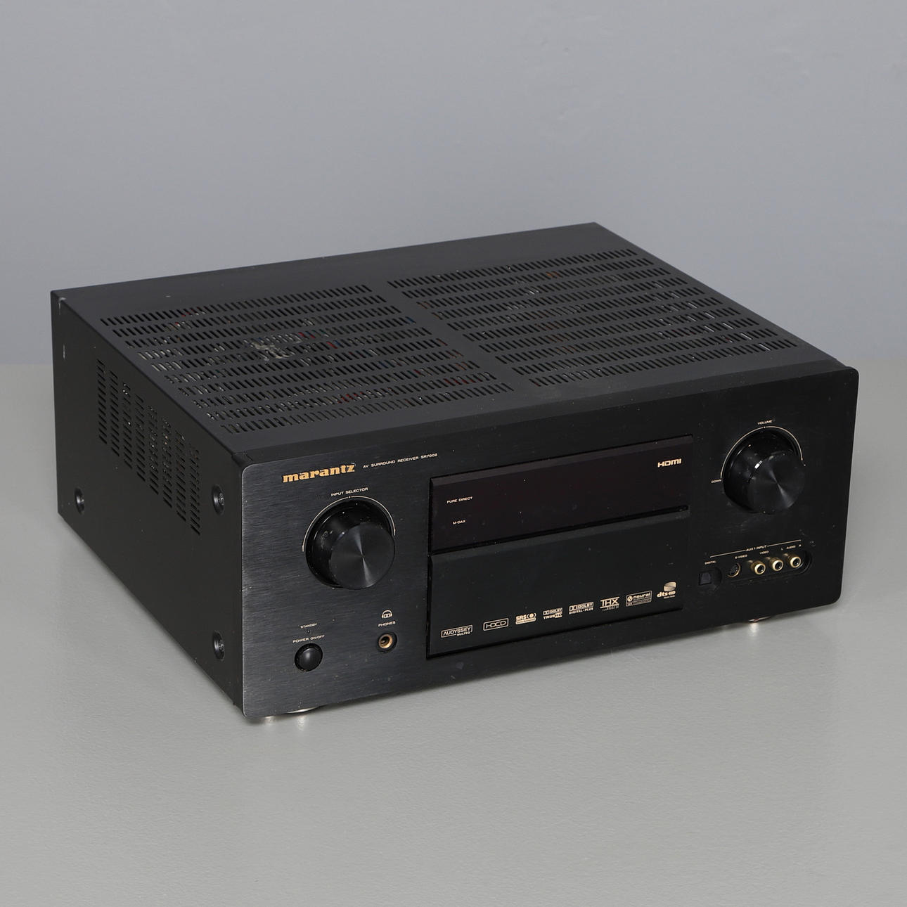 SURROUND RECEIVER. Marantz SR7002.