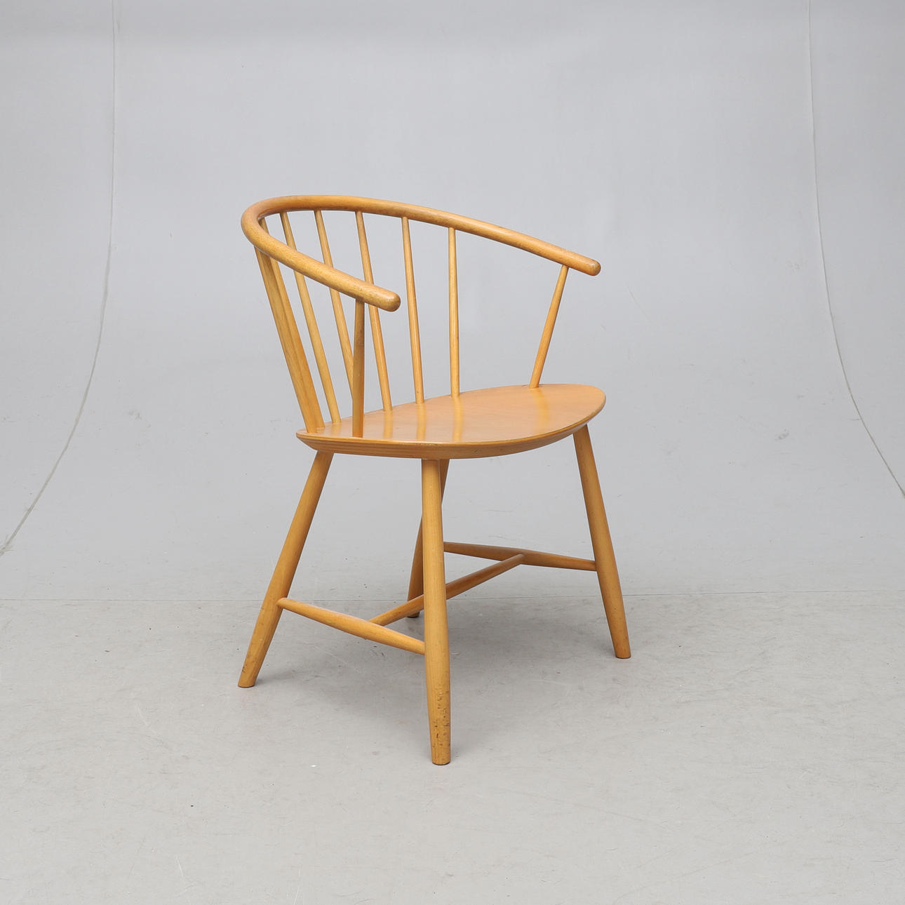 EJVIND A. JOHANSSON. lænestol, "J64" til andelsmøbler Danmark.