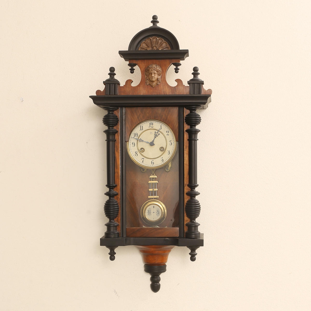 PENDULO DE PARED, Nuevo Renacimiento, 18 / 1900.