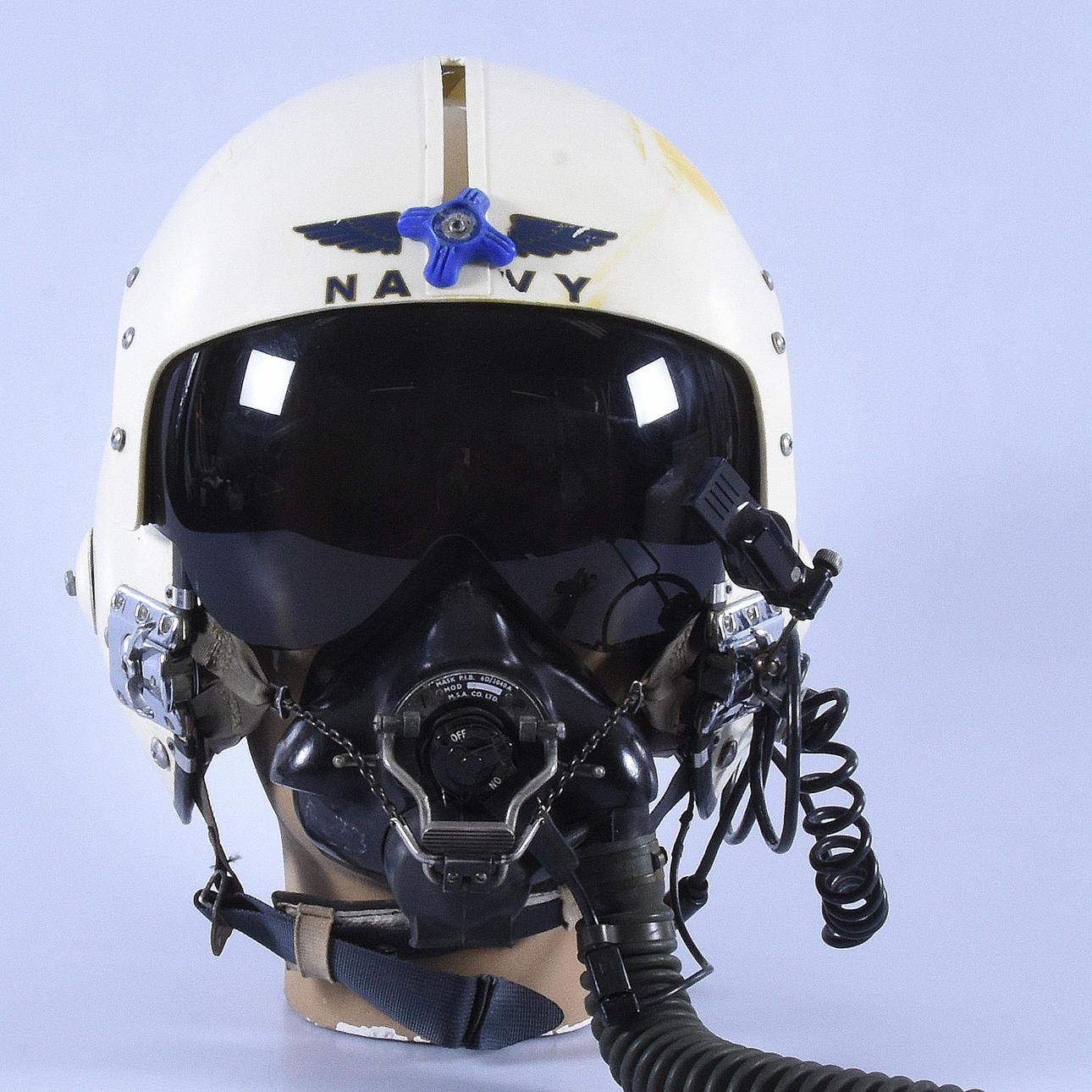 ls2 advant helmet II Modular | Sun Shield Quick After-Work Escapes: Unwind in sun shield and Belize Performance Options:500Watt Motor & 10.4AH Battery