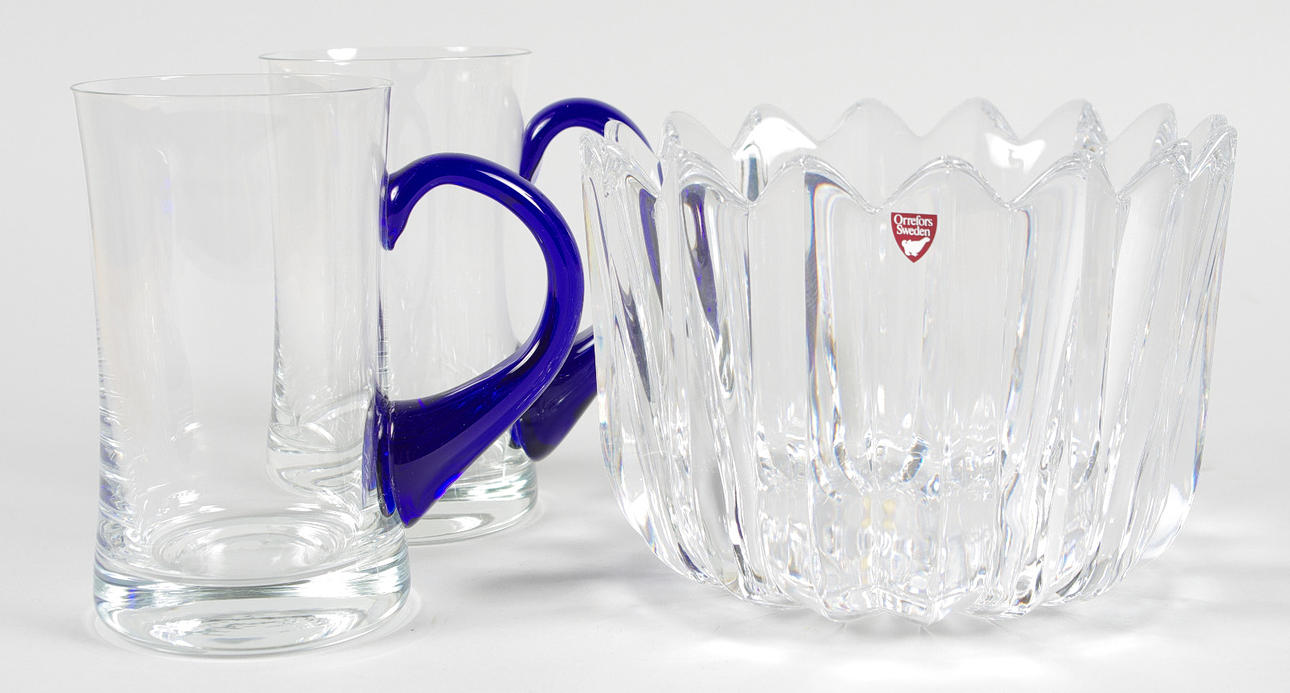 KRISTALLSKÅL SAMT 1 PAR STOP, Orrefors.