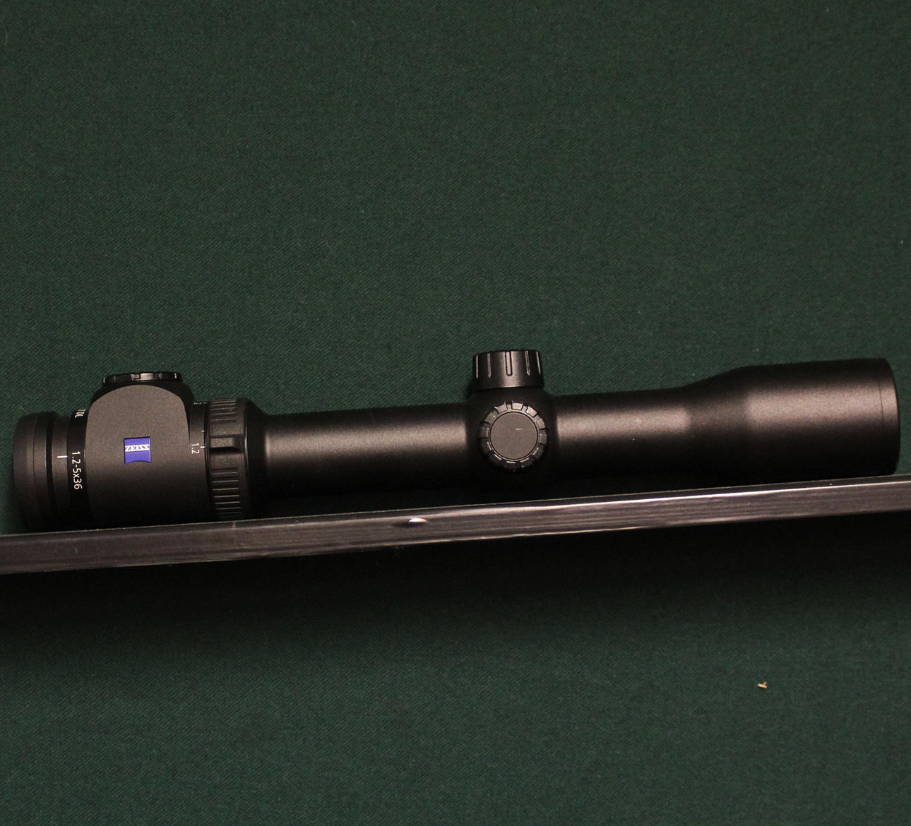 ZEISS. Conquista DL 1.2-5x36.