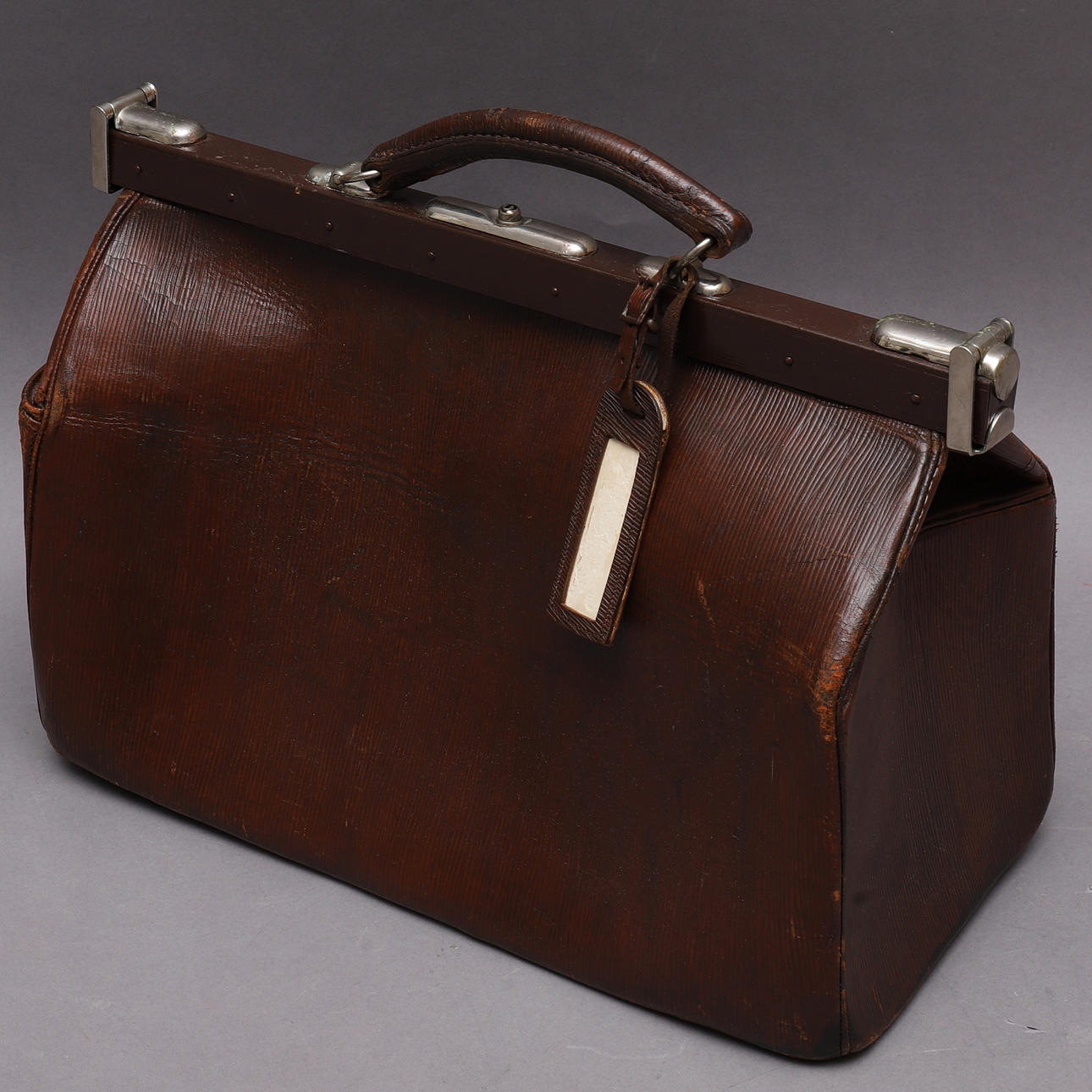 DOKTORSVÄSKA, läder, 1900-tal.