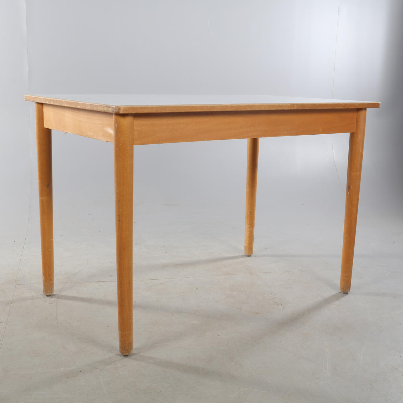 PERSTORPSBORD, 1900-talets mitt.