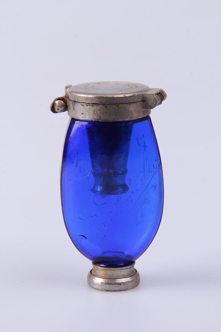 SPOTTFLASKA, Dr. Dettweiler's Taschenflasche für Hustende.