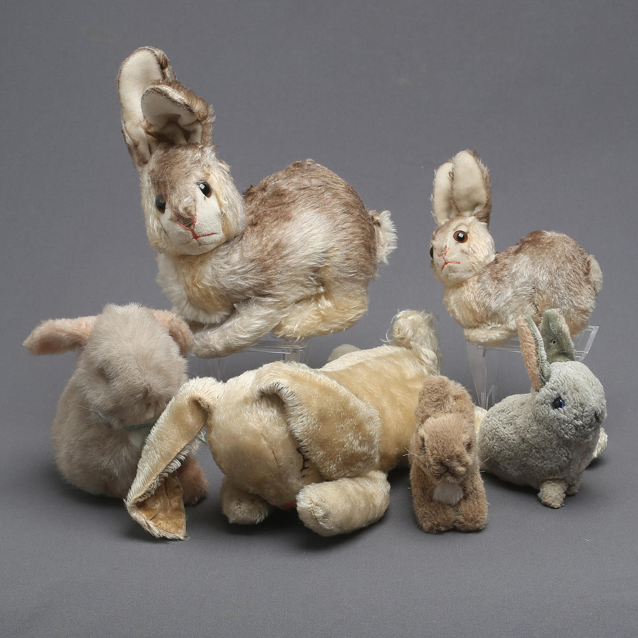 STEIFF, 6 Rabbits, 1950-70s. Toys - Auctionet