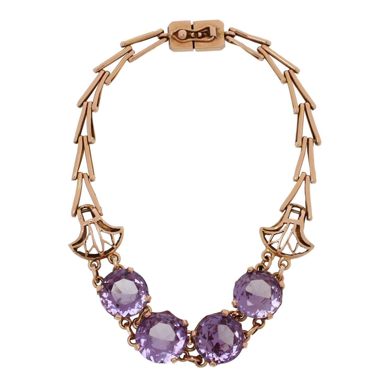 ARMBAND, 14 k guld med 4 stycken ametister. Brutto 10 g.