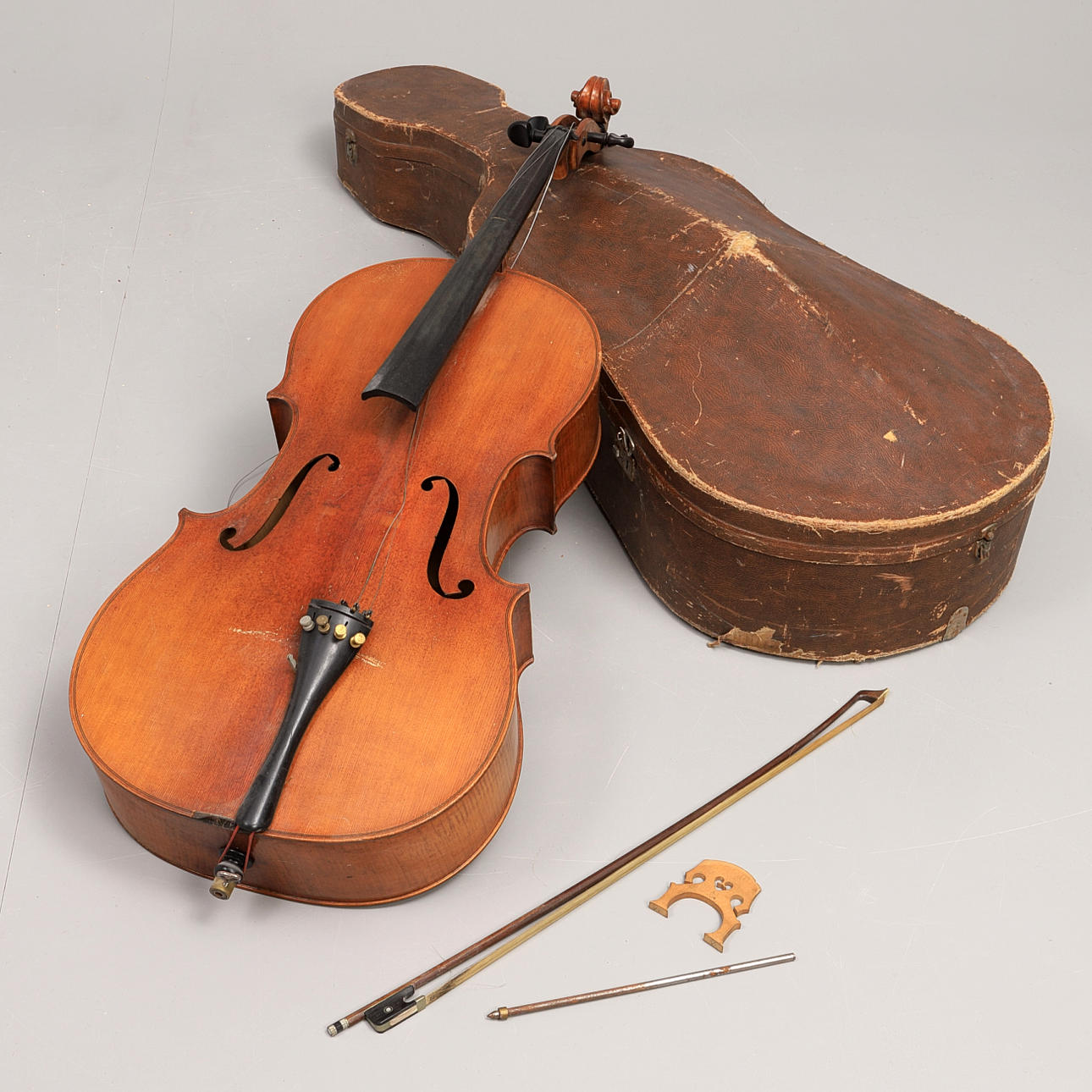 CELLO, 1900s, wears label marking.