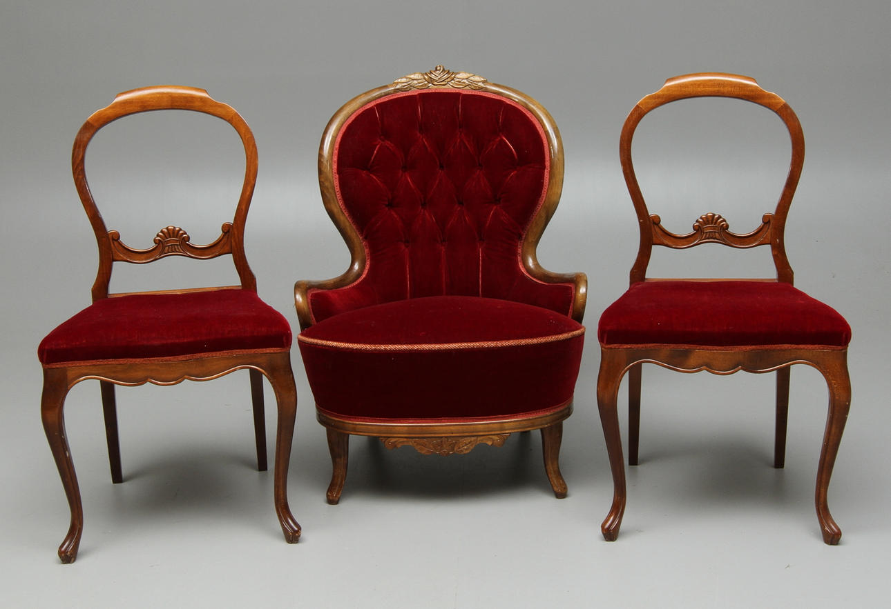 FÅTÖLJ, STOLAR, 1 par, rokokostil, 1900-tal.