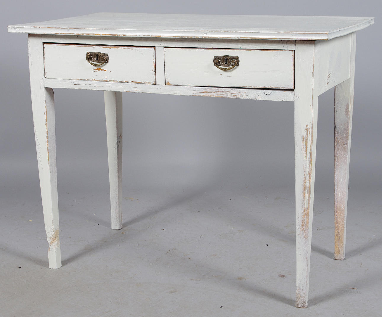 SKRIVBORD, vitmålat, tidigt 1900-tal.
