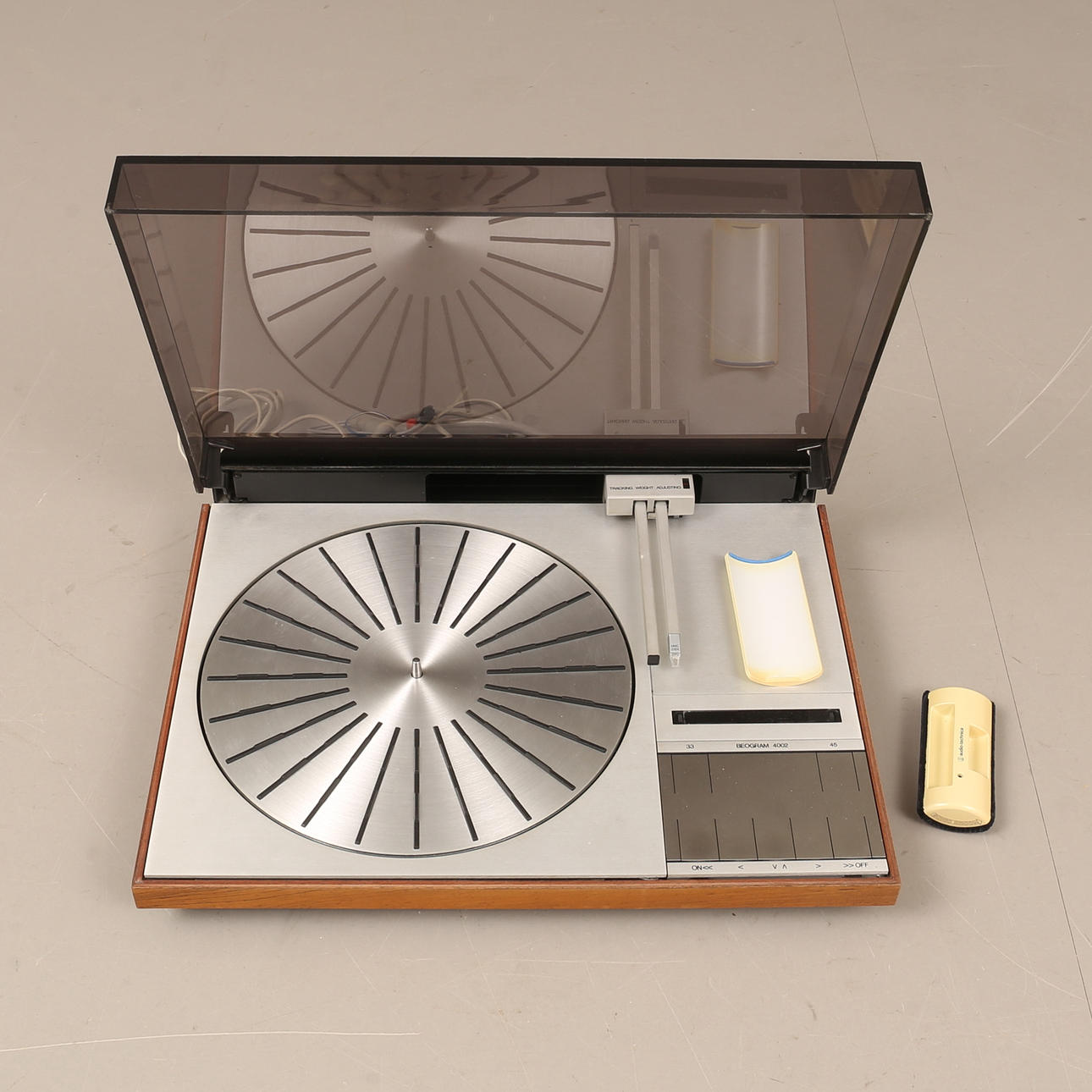 Plattenspieler, Bang & Olufsen Beogram 4002.