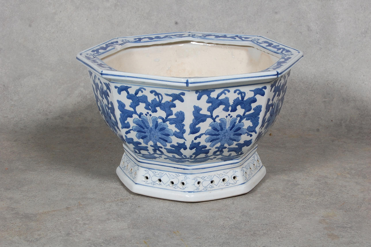 YTTERKRUKA, porslin, Kina.