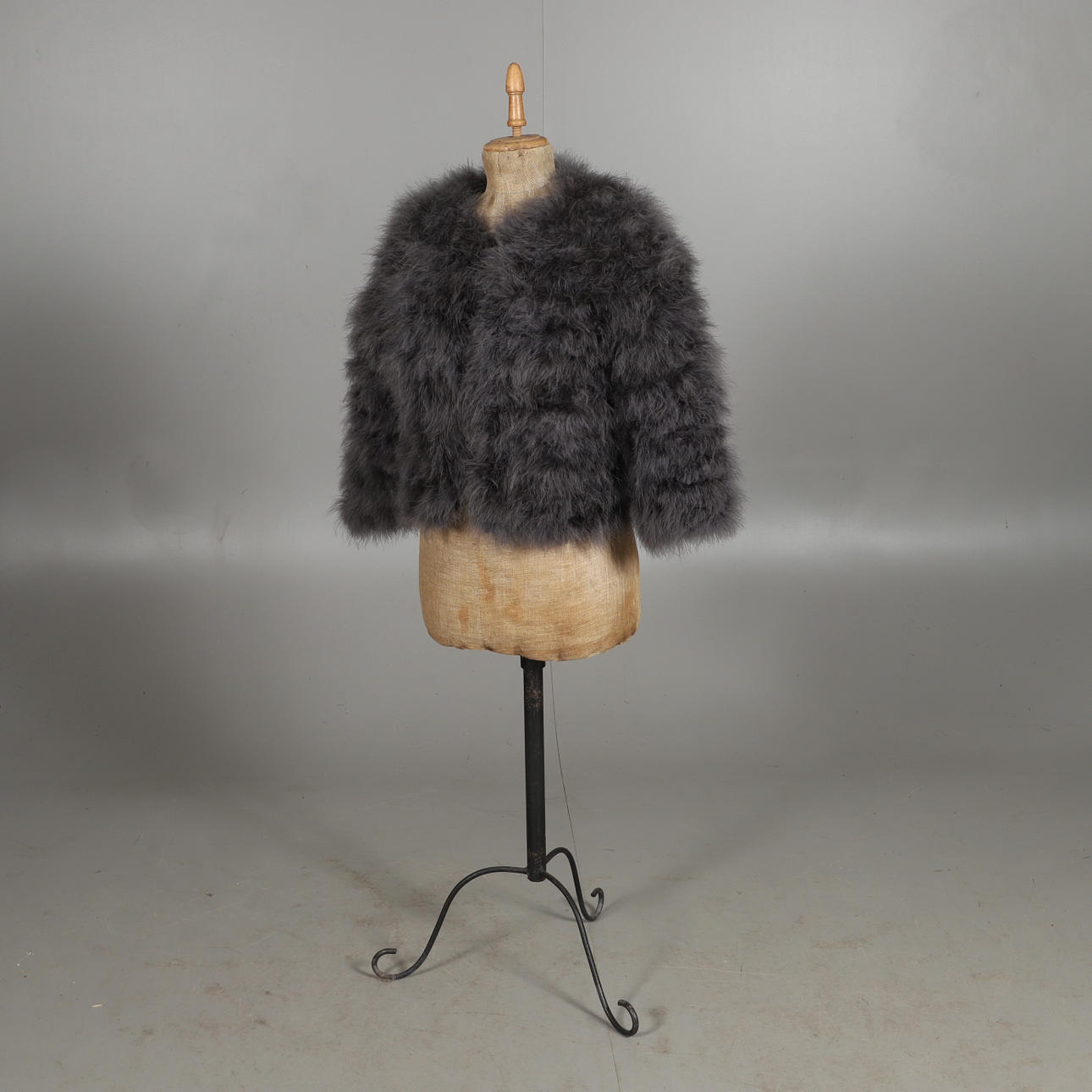 PARTYJACKE, Straußenfedern und Textil, Kollektion Nardaler.