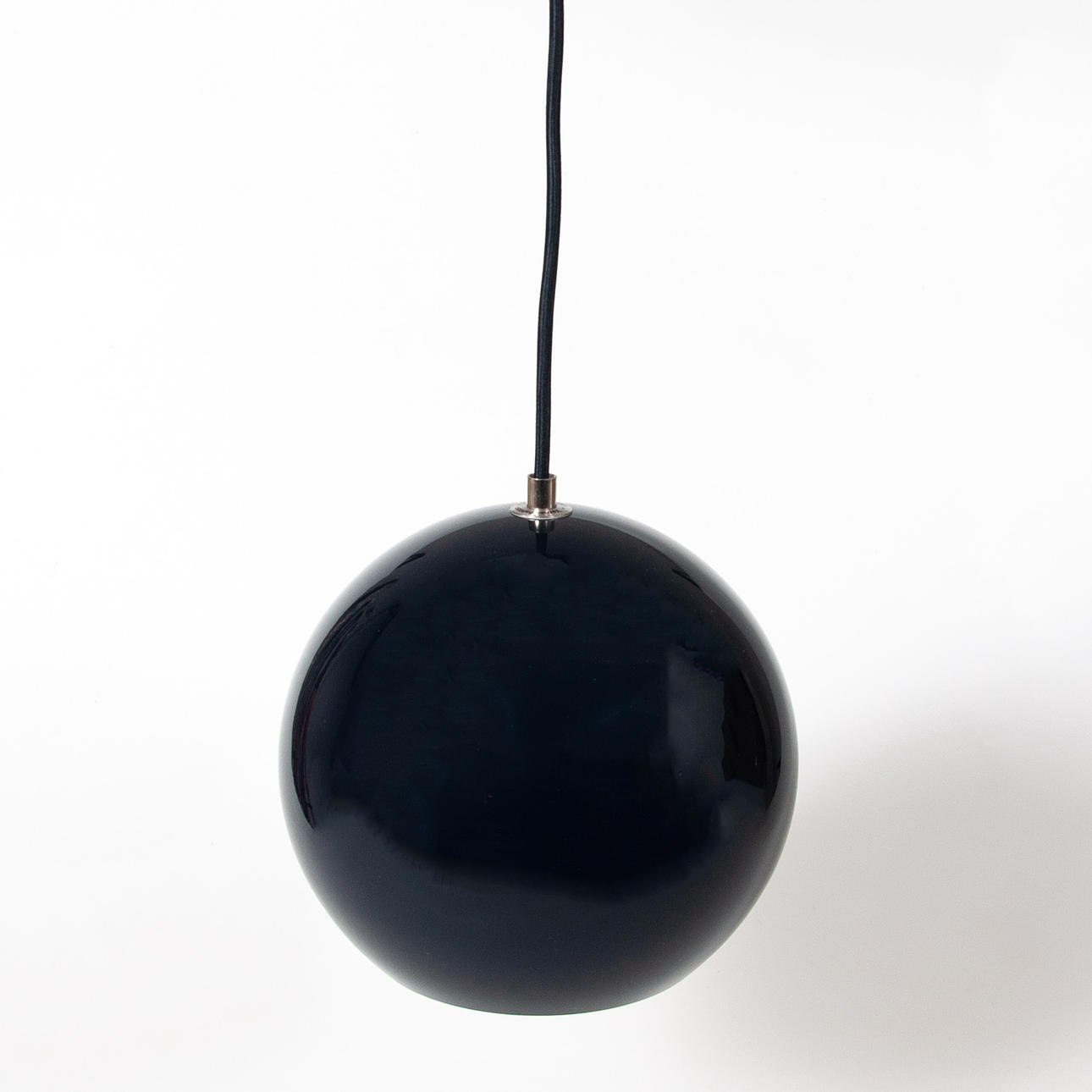 VERNER PANTON. Deckenlampe, Tradition "Topan VP6".