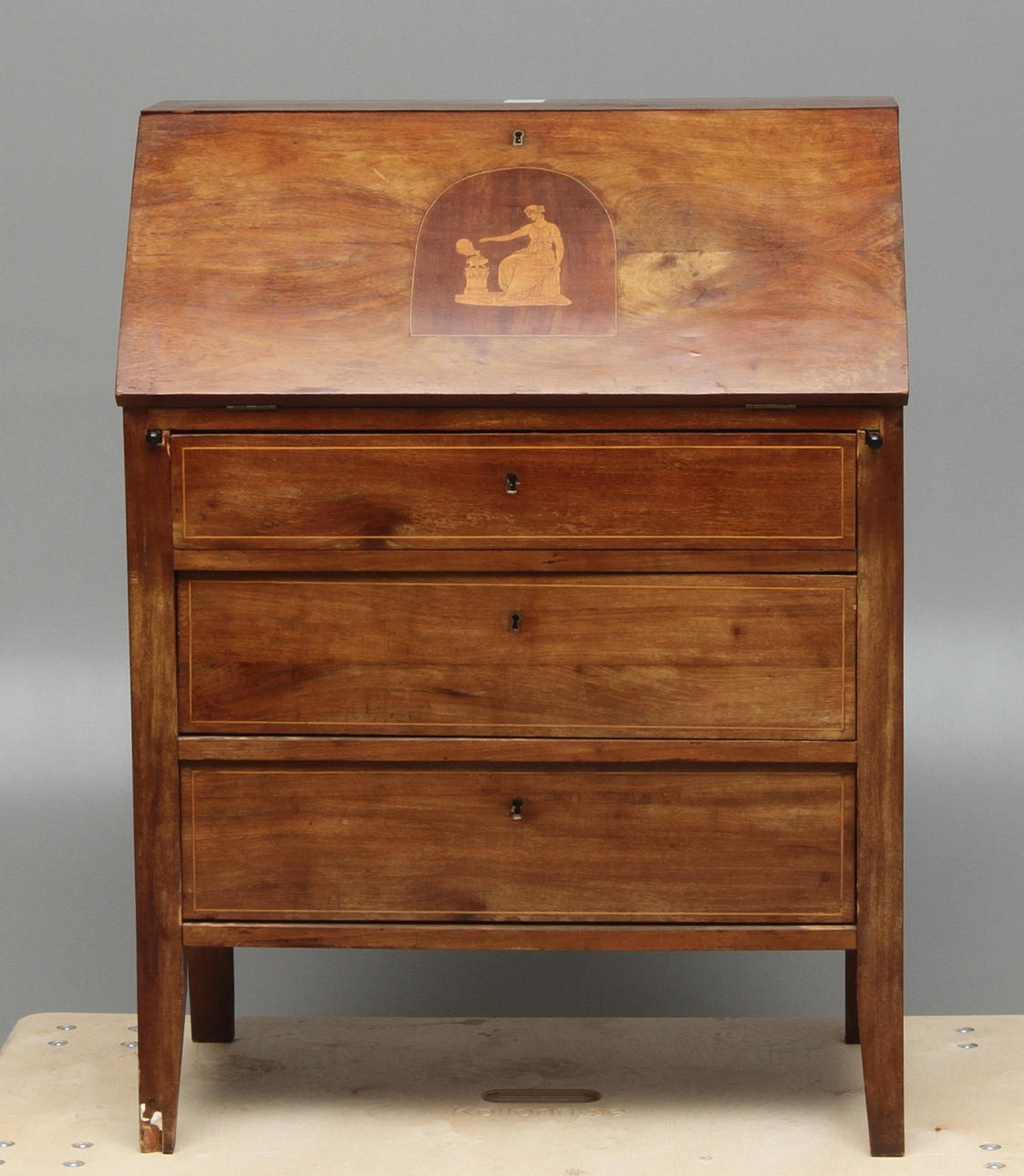 SEKRETÄR, empirestil, 1900-talets första hälft.